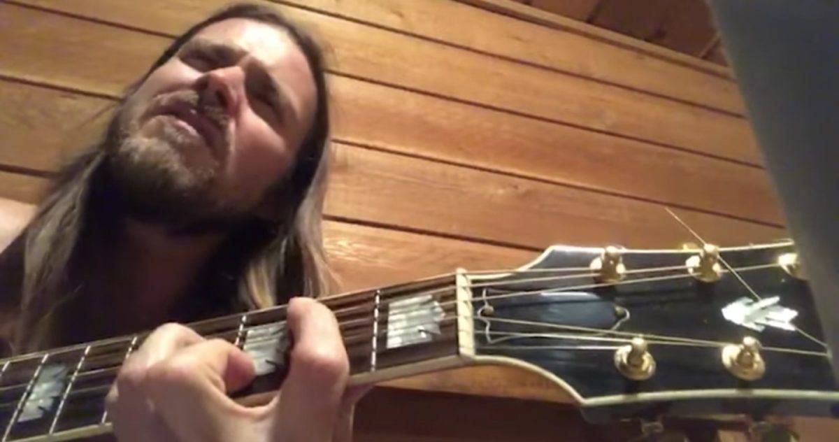 Lukas Nelson Comes A Time