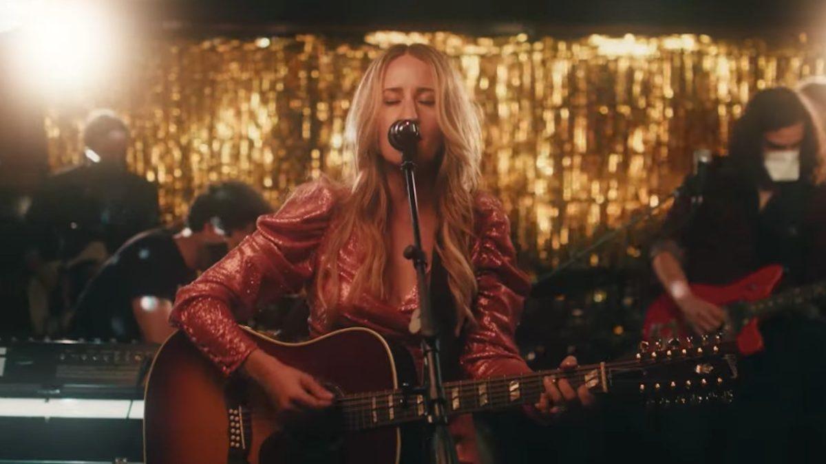 Margo Price Performs ‘That’s How Rumors Get Started’ Songs Live In Nashville