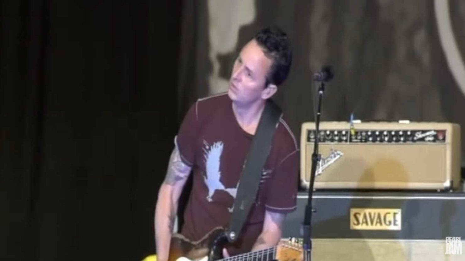Pearl Jam Performs Why Go At London S Hyde Park In 2010 Pro Shot Video
