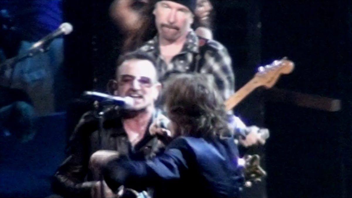 Rock n Roll HOF 2009 - Gimme Shelter - Mick Jagger, U2, Fergie, Will.I.Am