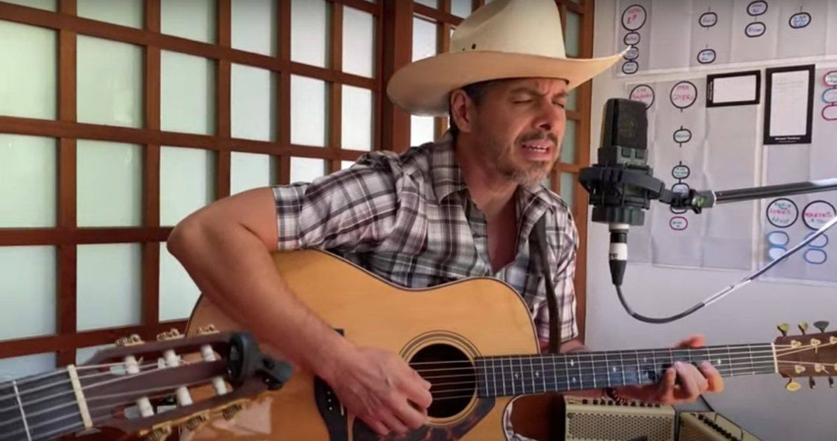 Rodrigo y Gabriela Old Town Road