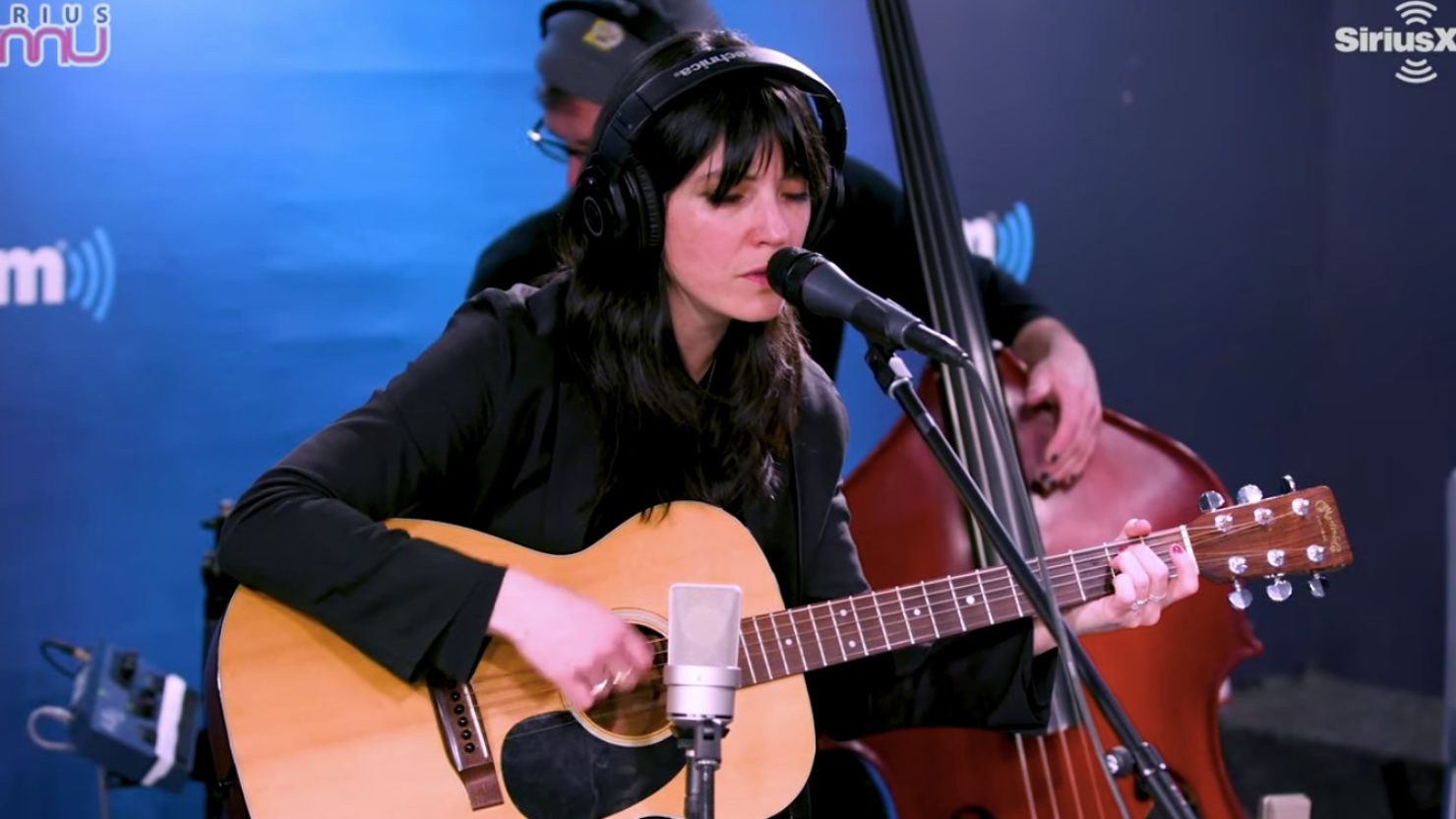 Sharon Van Etten Performs ‘No One’s Easy To Love’ For SiriusXM