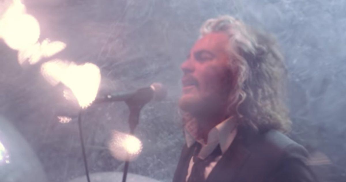 The Flaming Lips Dinosaurs On The Mountain