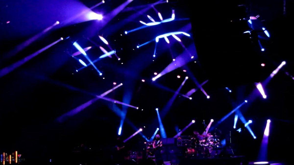 2011-06-10 - Susquehanna Bank Center; Camden, NJ (SET 2) [HD]