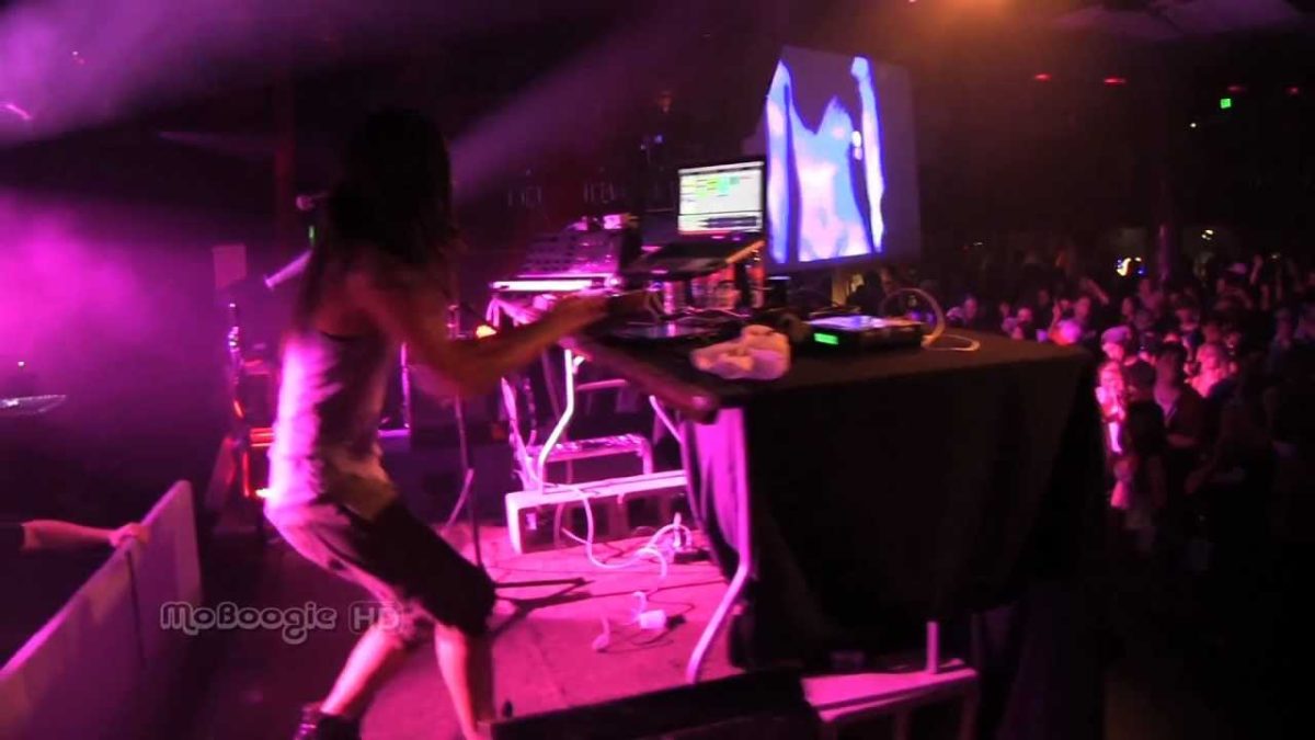ANA SIA - exclusive mix live @ Cervantes