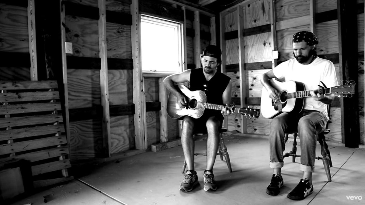 The Avett Brothers Share ‘Back Into The Light’ Single & Performance Video