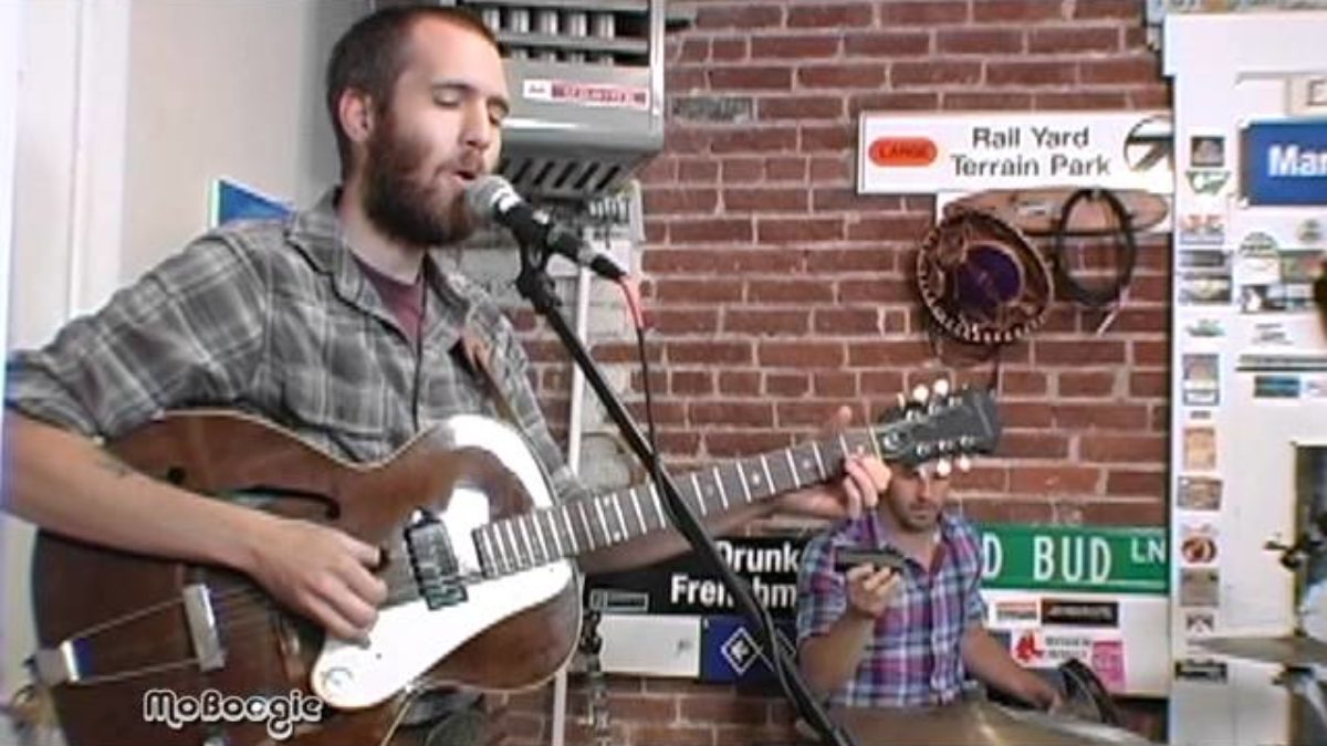 BOULDER ACOUSTIC SOCIETY "Song For 3:00 AM" - live @ the MoBoogie Loft