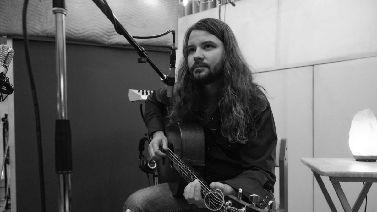 Brent Cobb Confirms Special Livestream Concert From Nashville