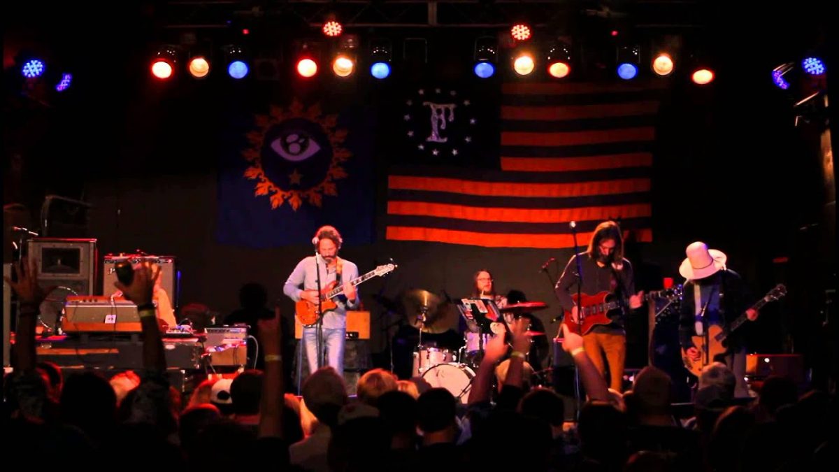Chris Robinson Brotherhood - Shore Power