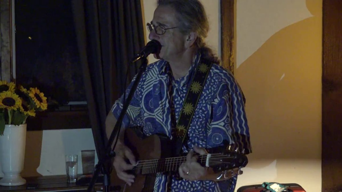 David Gans - 4K - 08.03.17 - House Concert - Plymouth Meeting, PA