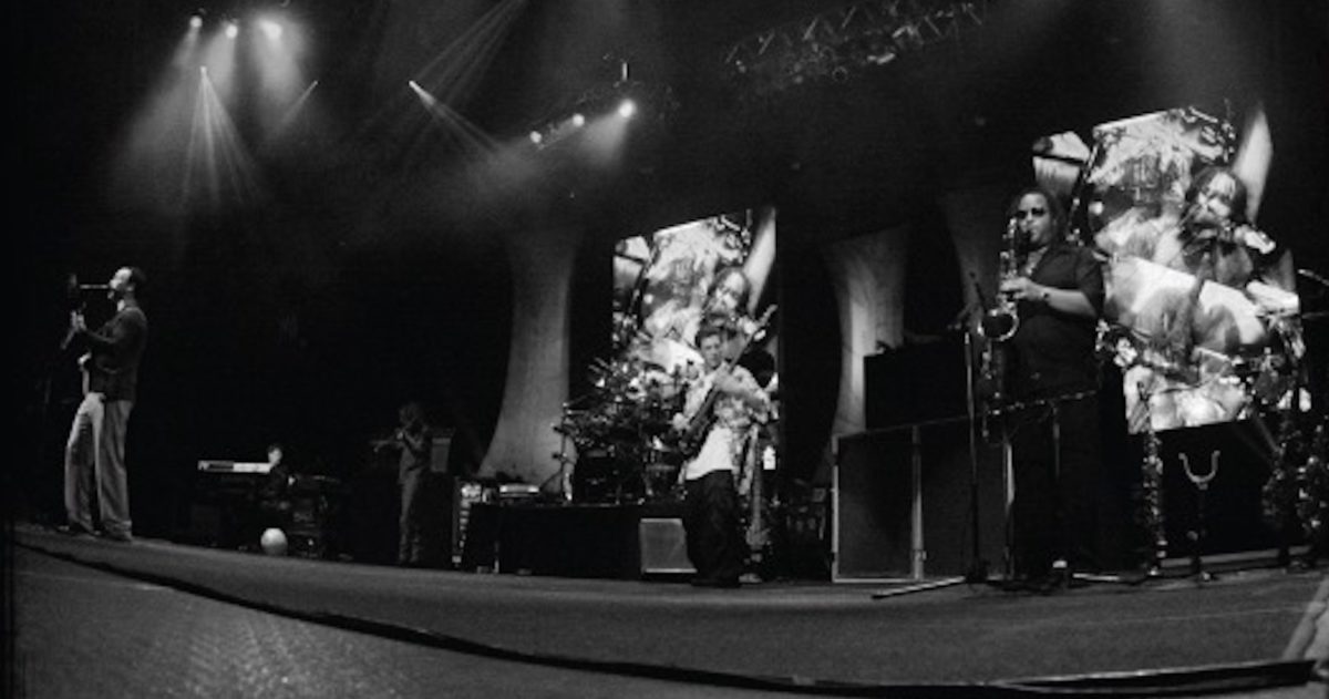 DMB 2001