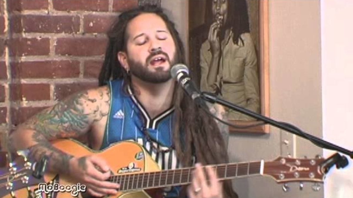 THE SUPERVILLAINS "Don't Be Afraid" - stripped down session @ the MoBoogie Loft