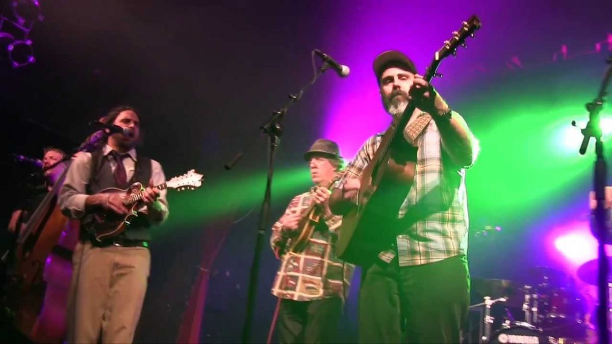 FLOODWOOD w/ members of RAILROAD EARTH & ELEPHANT REVIVAL - Working On A Building - live @ Cervantes