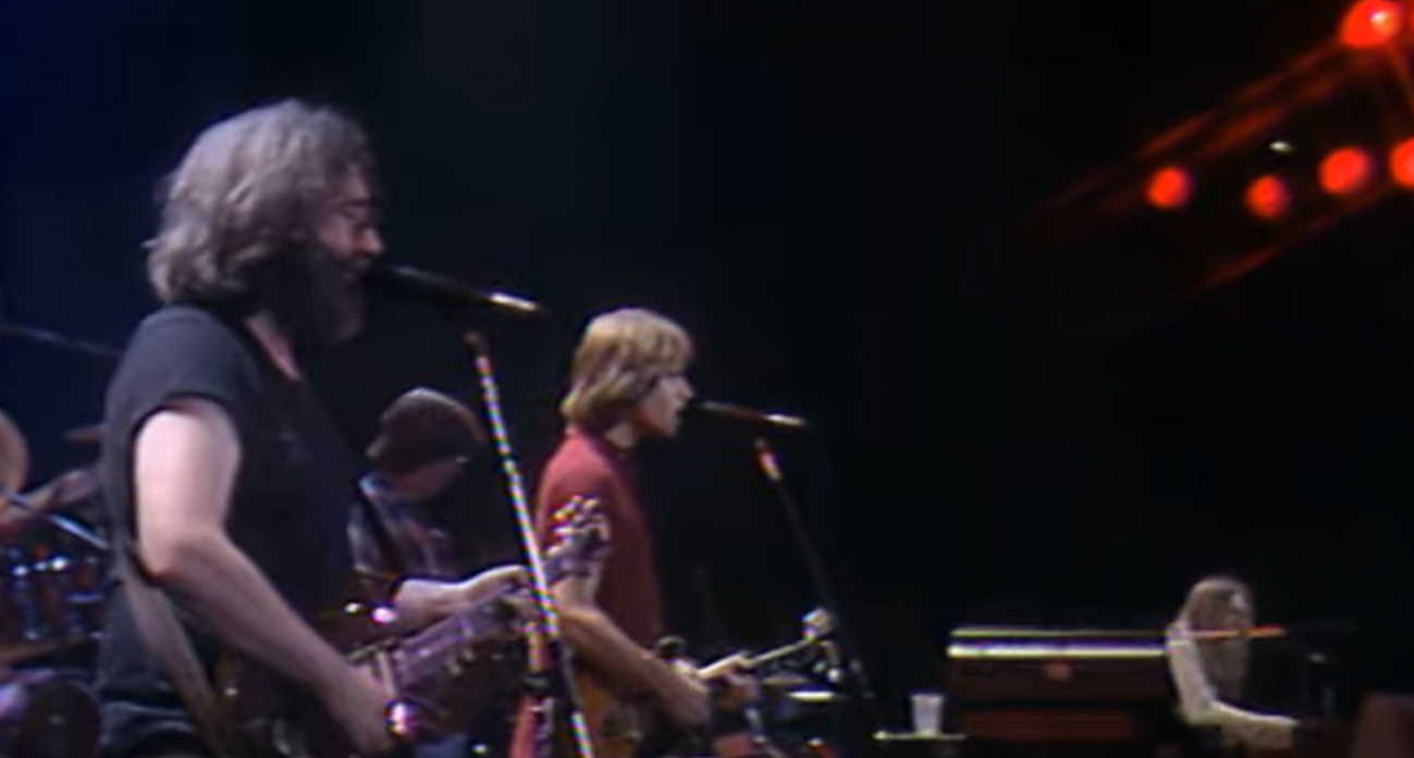 Grateful Dead Fire On The Mountain Movie Grateful Dead Performs ‘Fire On The Mountain’ On Halloween 1980: Pro