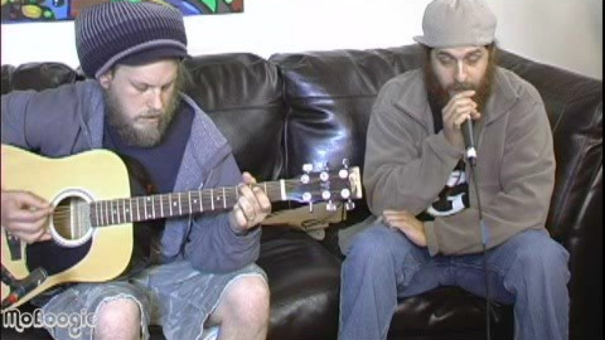 JOSH HEINRICHS with Jah Roots "Spliff and My Lady" at the MoBoogie Loft 4-26-08