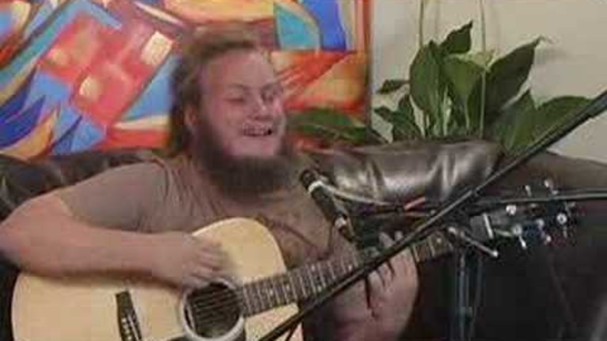 JOSH HEINRICHS with Jah Roots "Crucial" in the Moboogie Loft 8-3-07