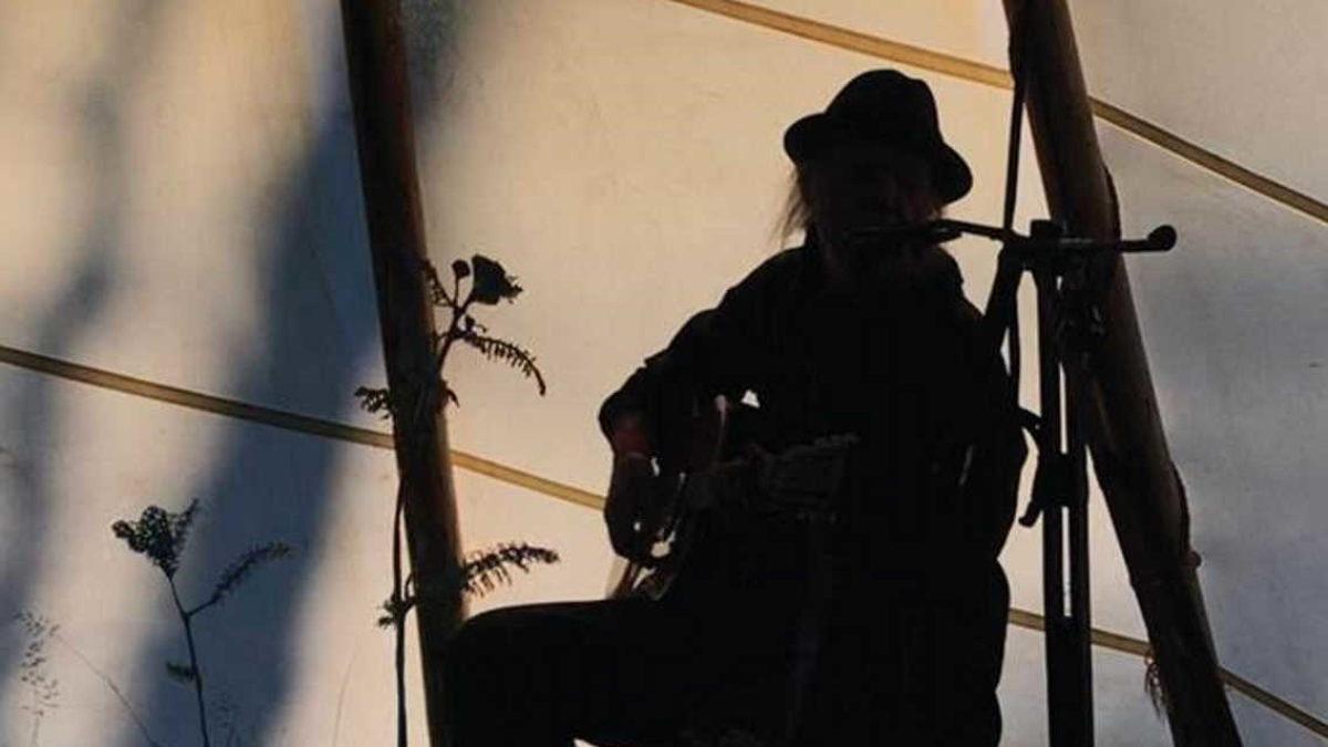 Neil Young Announces ‘The Times’ EP & Shares Bob Dylan Cover