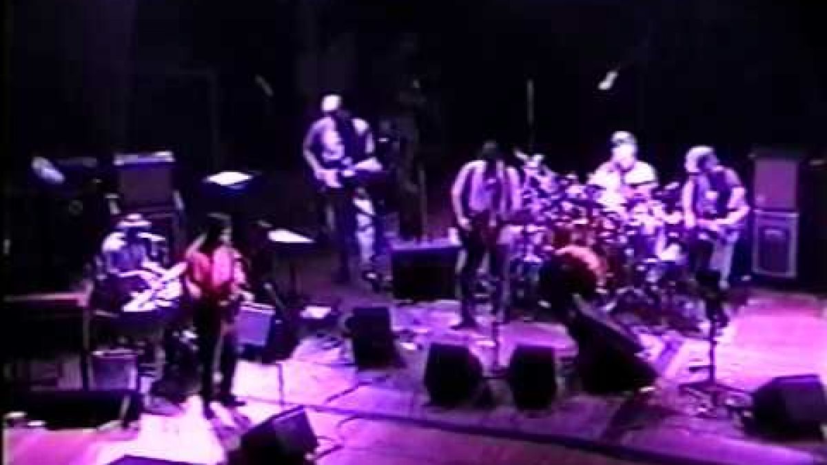 Phil Lesh Quintet fea Bob Weir- 12/3/01 Beacon Theater, NYC pt. 2