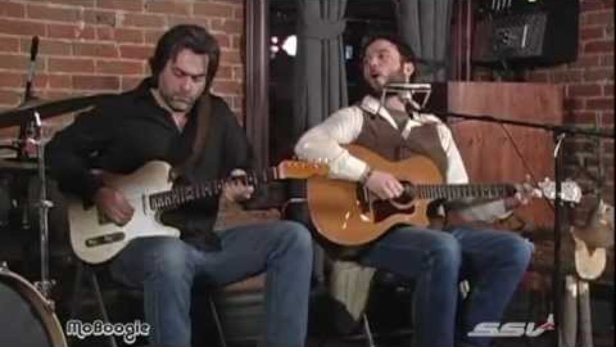 ROBBY PEOPLES "Shittin' Yellow" - stripped down session @ the MoBoogie Loft
