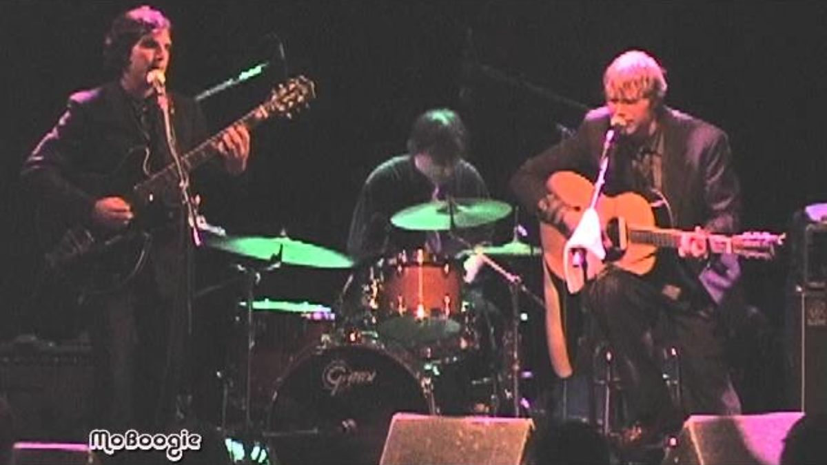 SURPRISE ME MR. DAVIS "When A Woman" - live @ The Fox