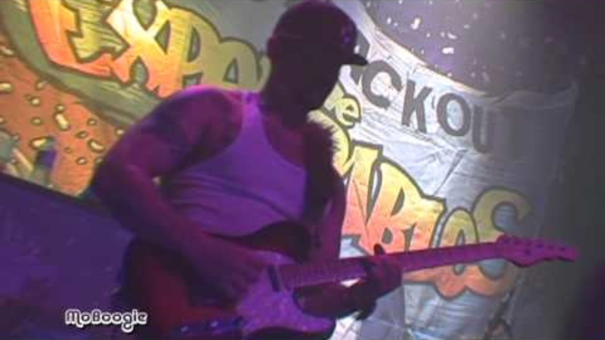 THE EXPENDABLES "Dance Girl Dance" - live @ The Gothic