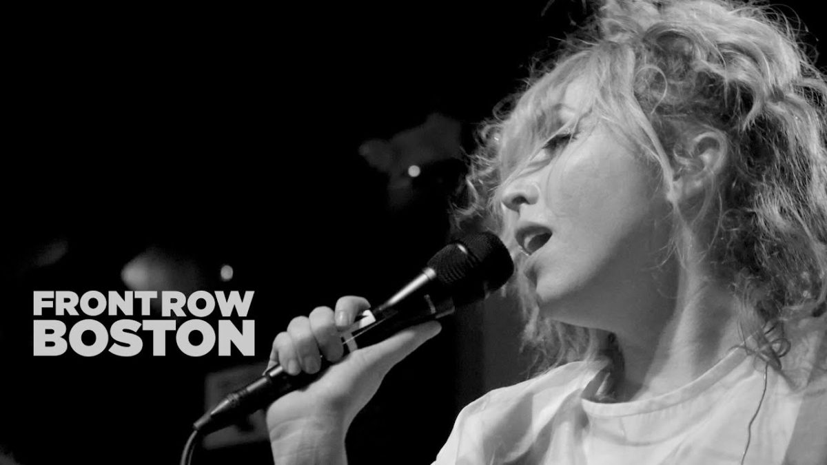 The Ting Tings — 'That's Not My Name' (Live)