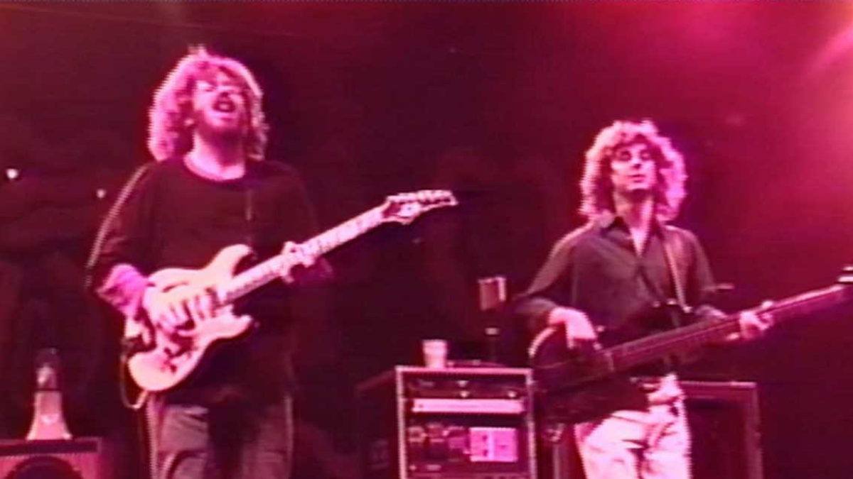 Today's Livestreams, August 4, 2020: Phish, Phoebe Bridgers, The Vegabonds & More