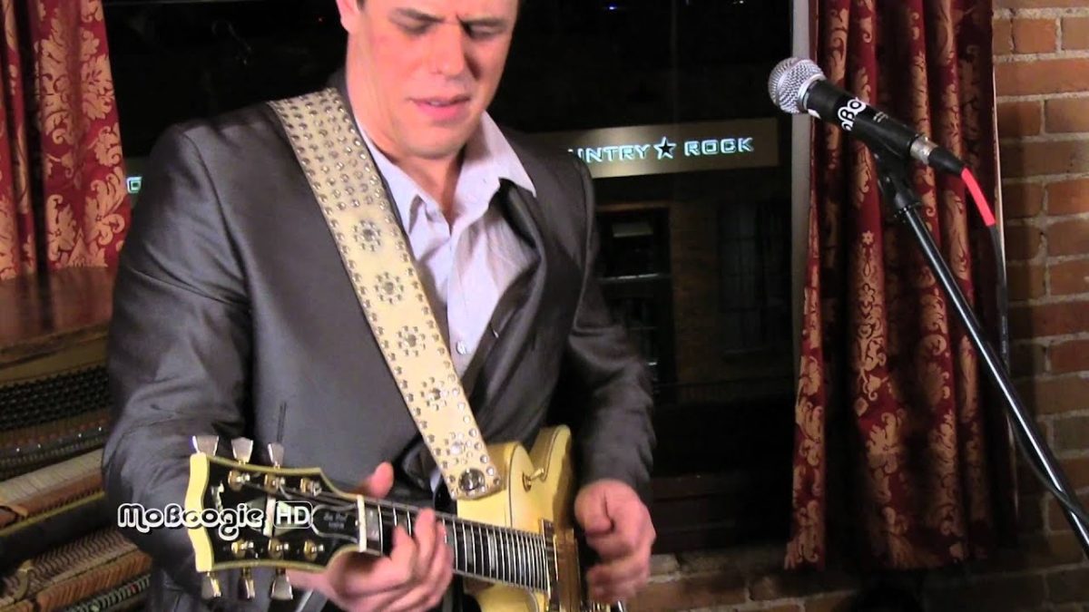 TRAMPLED UNDER FOOT "Wrong Side Of The Blues" - live MoBoogie Loft Session