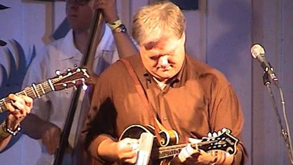 Ricky Skaggs and Kentucky Thunder 7/20/02 "Fiddle Patch" Grey Fox Bluegrass Festival