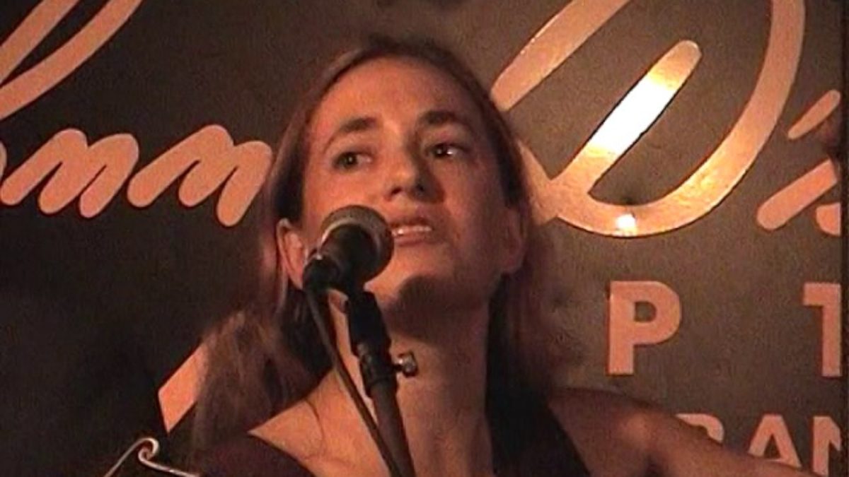 Two High String Band "Girl at the Crossroads Bar" 9/4/03 Johnny D's Somerville, MA