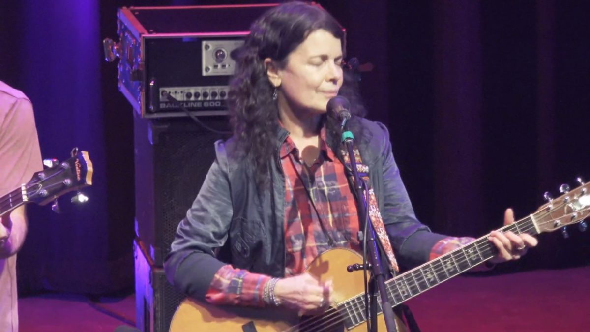 Donna the Buffalo "Ancient Arms" 12/15/18 Chandler Music Hall Randolph, VT 4K