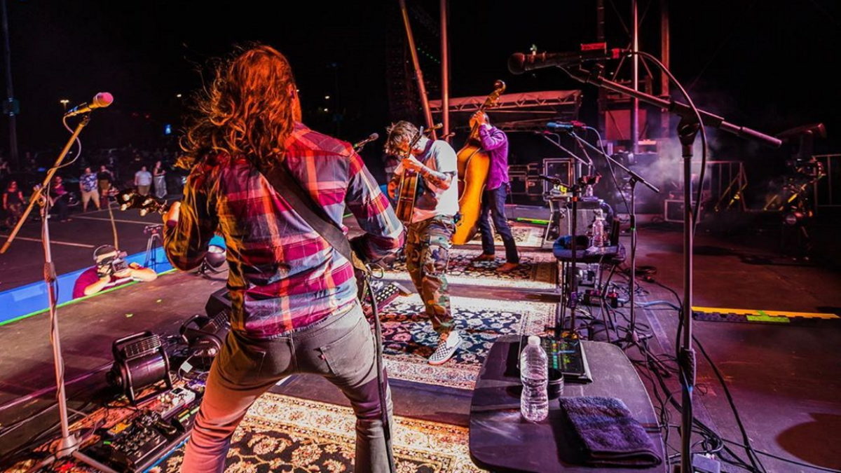 Billy Strings Debuts Bill Monroe Cover In Wilkes-Barre
