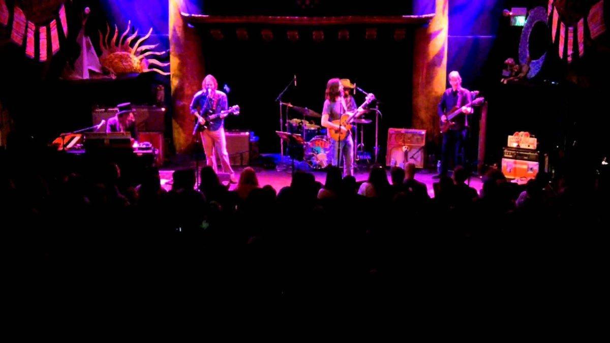 Chris Robinson Brotherhood - Catfish John