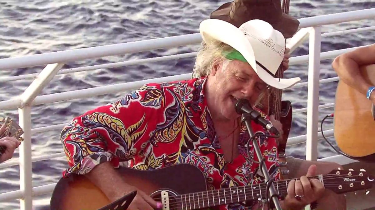 The Dave Nelson Band with Peter Rowan "My Buckets Got A Hole In It" 1/27/11  Ma'alaea Maui HI