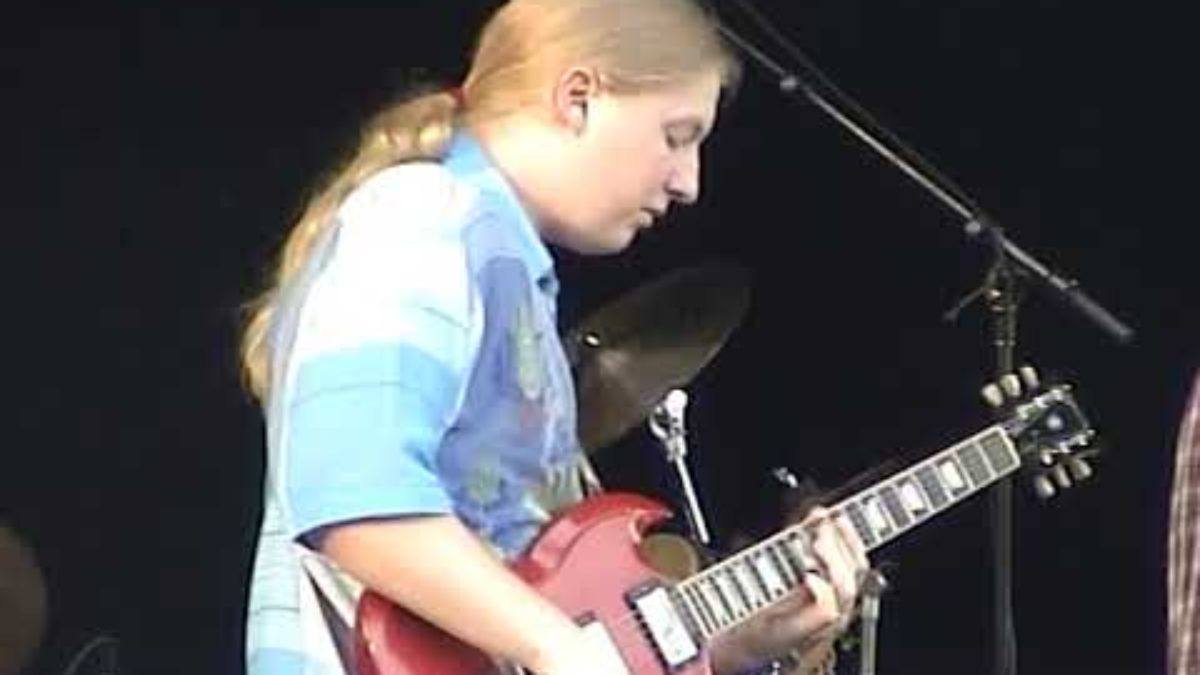 Derek Trucks Band, "44 Blues" sweet blues guitar solo