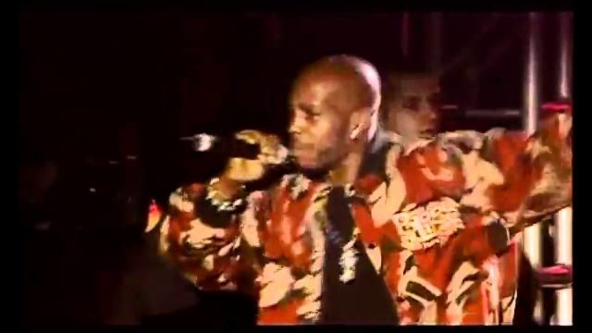 DMX - We Right Here (Smoke Out Festival)