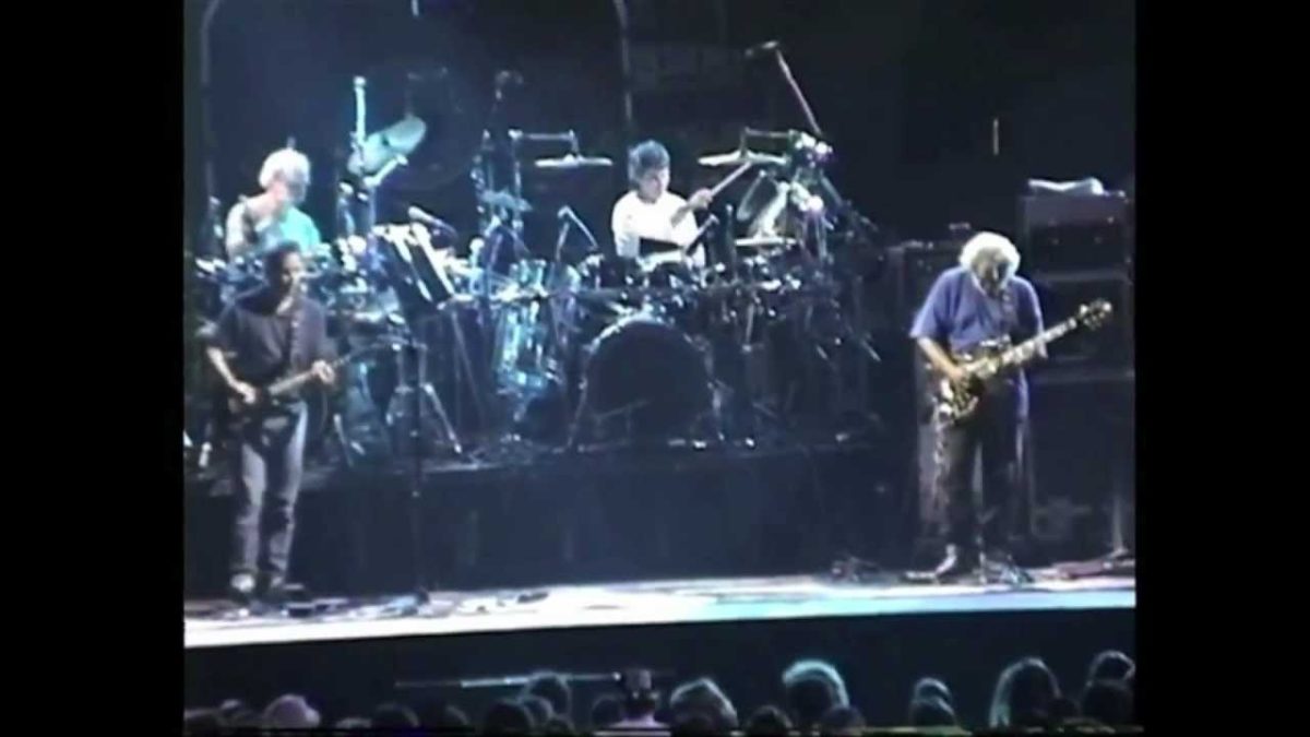 Grateful Dead 1993-01-25 China Cat - I Know You Rider Oakland Coliseum