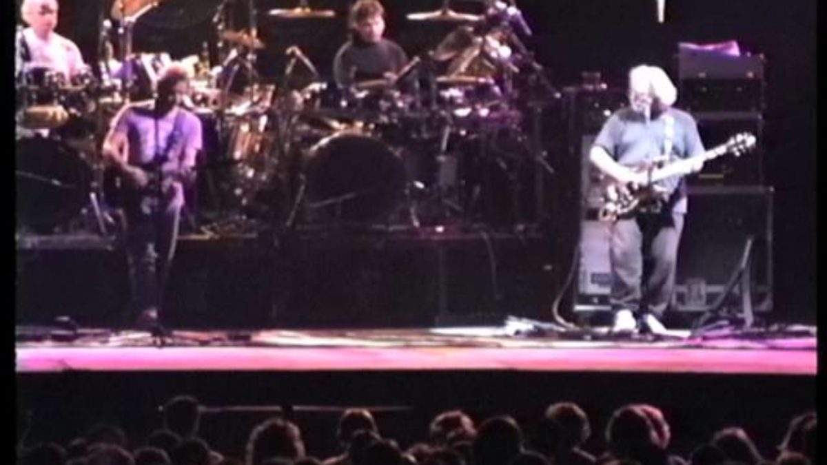 Grateful Dead 1993-01-26 set 1 Oakland, CA