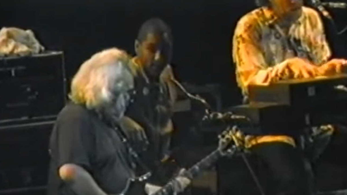 Branford Marsalis Guests With Grateful Dead At Madison Square Garden On This Date In 1991