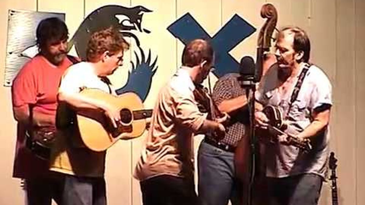 Steve Earle and the Bluegrass Dukes 7/15/06 "Copperhead Road"  Grey Fox Bluegrass Festival