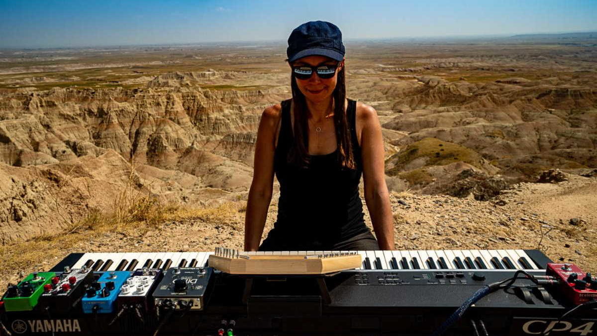 Holly Bowling Announces ‘Wilderness Sessions’ Virtual Tour