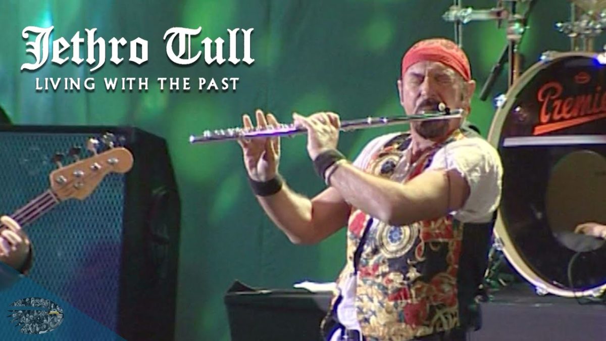Jethro Tull - My Sunday Feeling (Living With The Past)