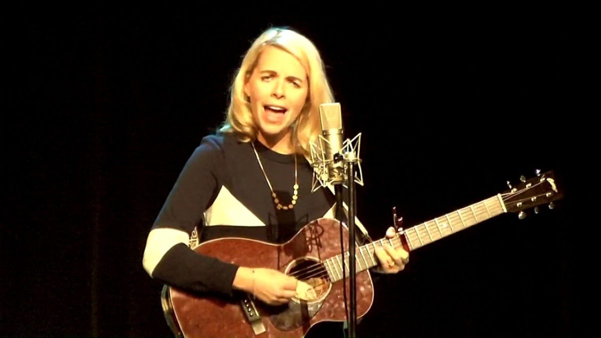 Aoife O'Donovan "Detour Sign" 3/23/17 Shea Theater Arts Center Turners Falls, MA