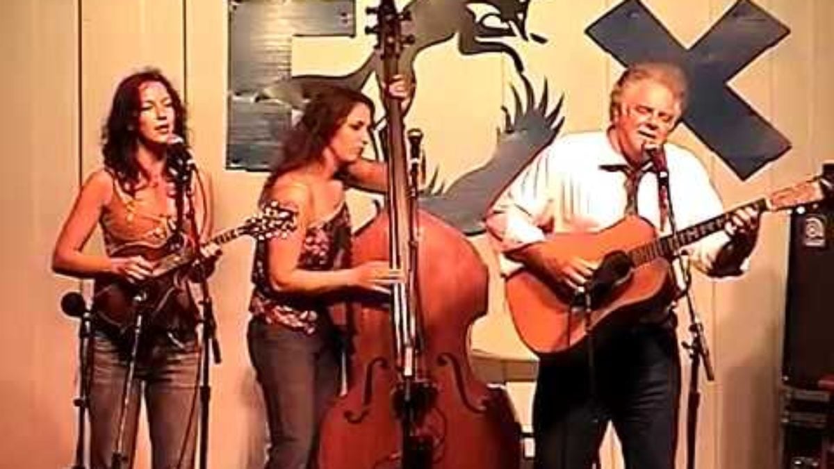 Peter Rowan with Sharon Gilchrist and Bryn Davies "Arise" 7/16/05 Grey Fox Bluegrass Festival