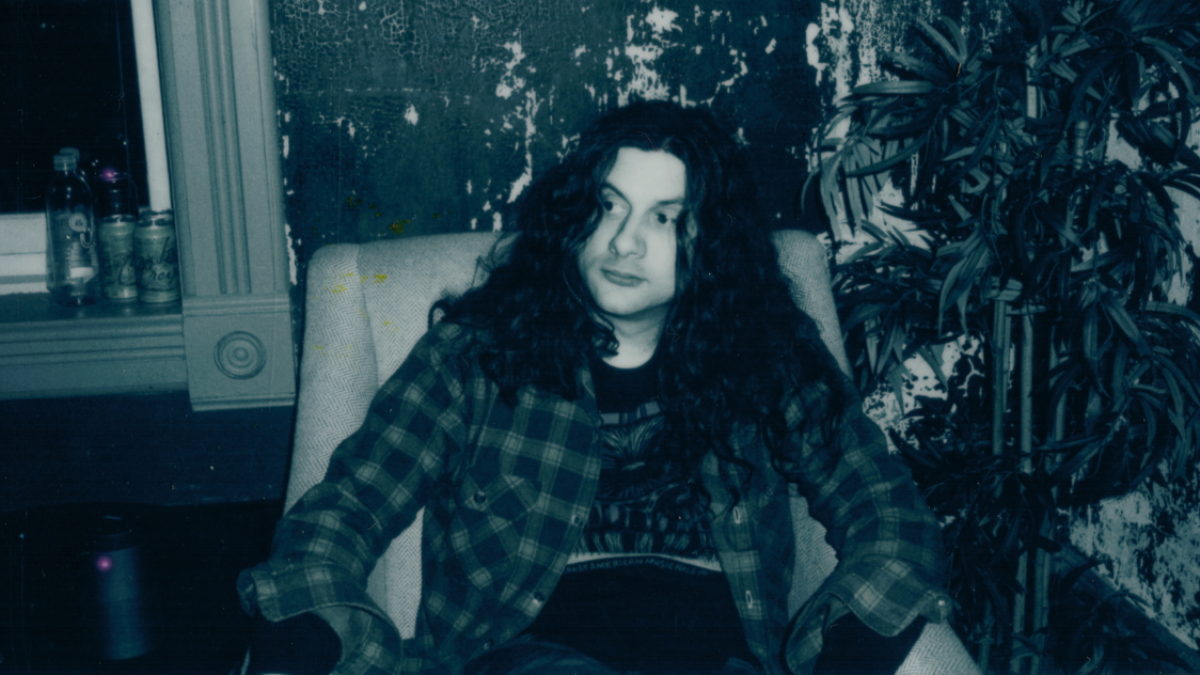 Kurt Vile Announces ‘Speed, Sound, Lonely KV (ep)’ & Shares John Prine Collab