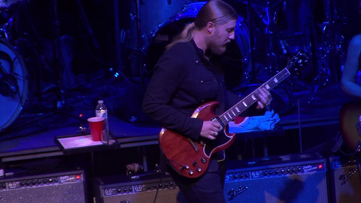 Tedeschi Trucks Band, "Midnight in Harlem," 11/23/2013, Lynn, MA