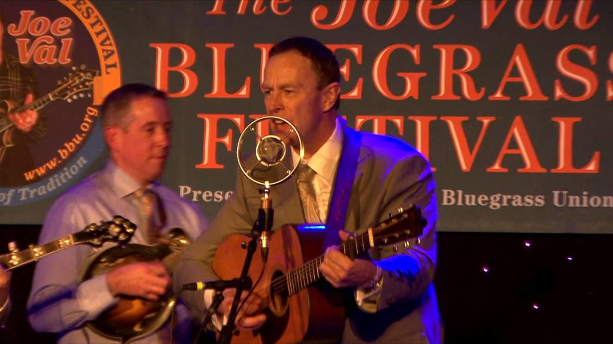 The Spinney Brothers  "Shady Grove"  2/12/16  Joe Val Bluegrass Festival
