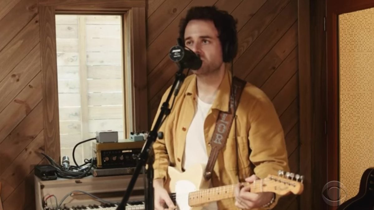 Dawes Performs ‘Didn’t Fix Me’ For ‘Colbert’