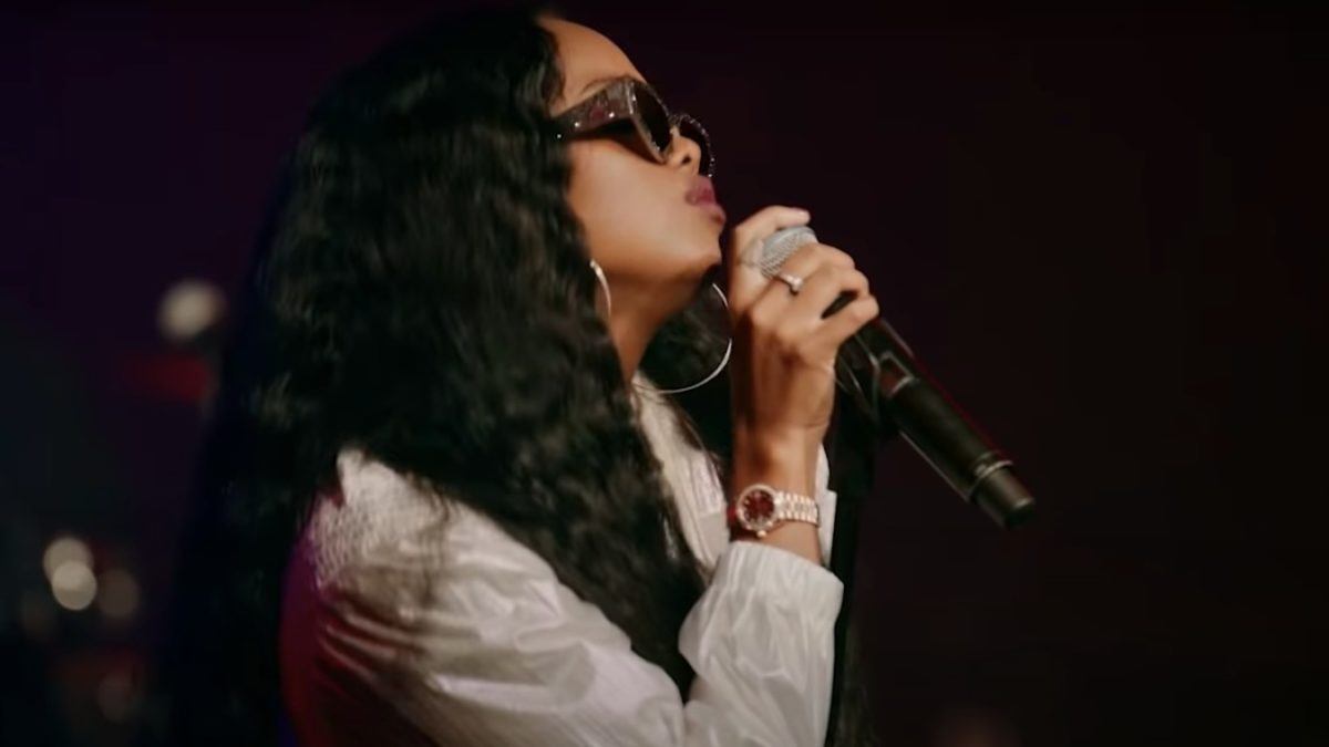 H.E.R. Performs ‘Damage’ On ‘Kimmel’