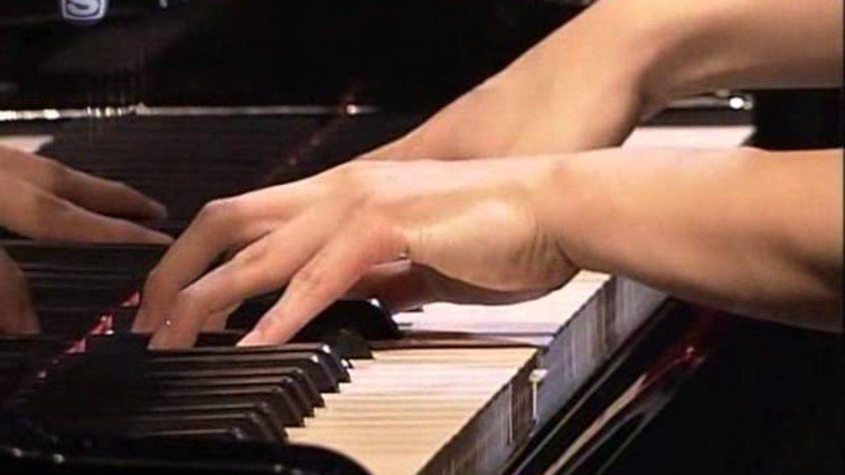 Hiromi's Sonicbloom - Deep Into The Night
